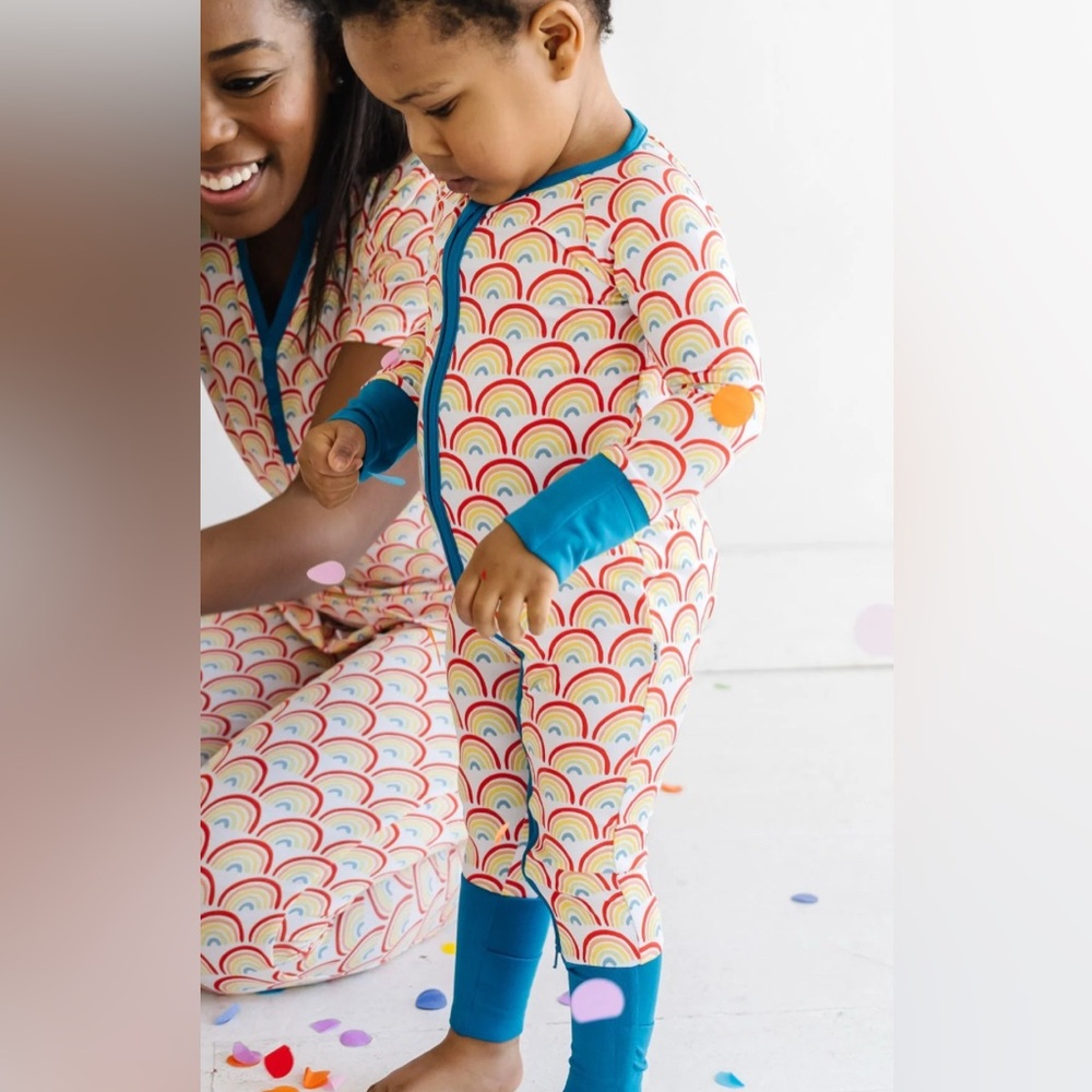 Little Sleepies Primary Rainbow Zippy Size 18-24 months